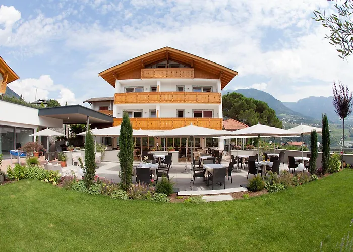 Hotel Eichenhof Tirolo