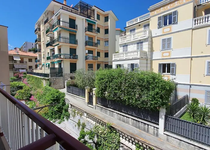 Residence Olivotti Finale Ligure