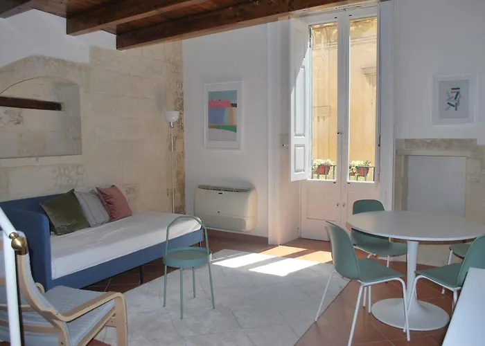 Palazzo della Contessa - Suites&Breakfast Lecce