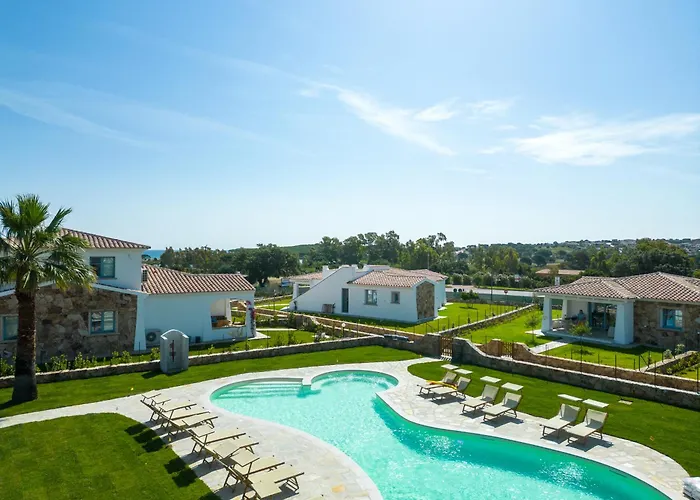 Aparthotel Enaja - Luxury Retreat Budoni