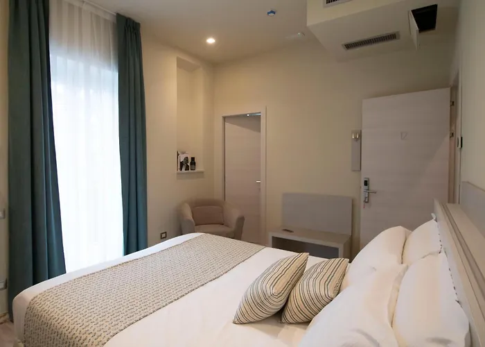 Doride Suites Boutique Hotel Marina Di Carrara