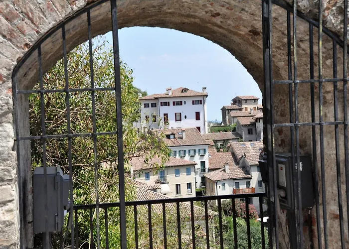 NAZIONALE Camere Montebelluna