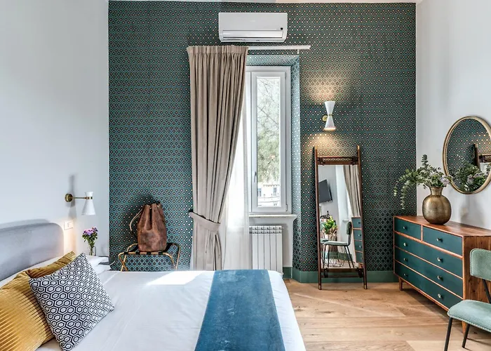 Bed and Breakfast Tree Charme Trilussa Roma