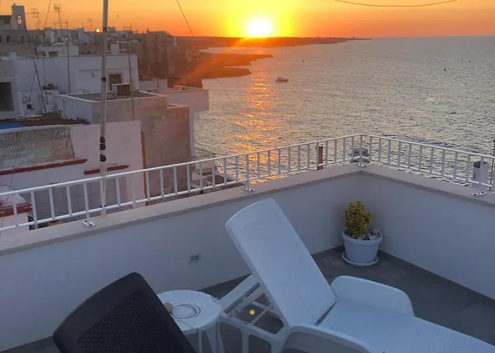 Hotel Petali Rosa - Dimora Tritone Vista Mare Polignano a Mare
