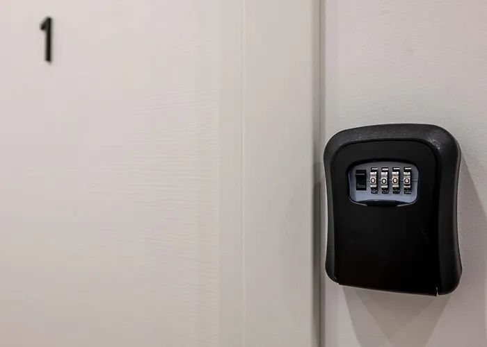 Bnbutler - Inbrera Suites - Giulianova, 1 Milano