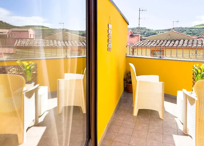 La Torre del Pozzo Guest House Bosa