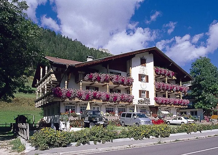 Hotel Garni Soreie Pozza di Fassa