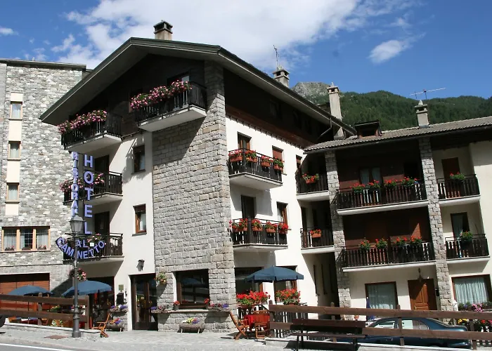 Hotel Al Caminetto Valtournenche