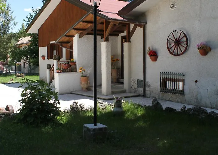 Hotel Rifugio Del Pettirosso Pescasseroli