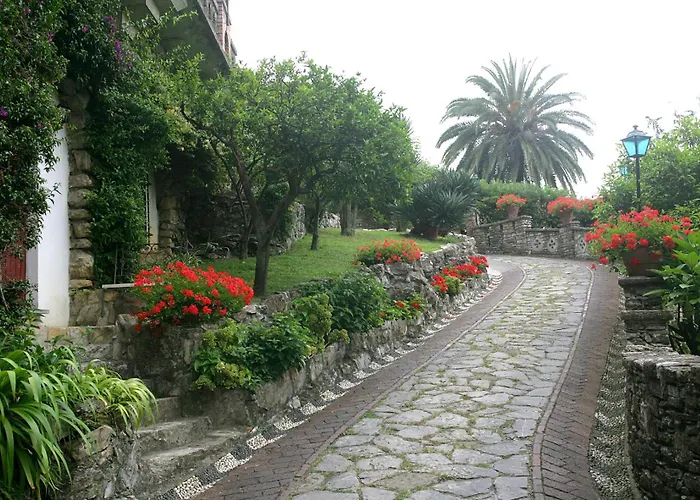 Hotel La Vela-Castello Il Rifugio Santa Margherita Ligure