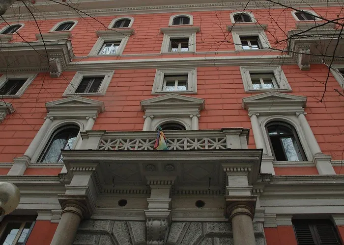 Cesar Palace Guesthouse Roma