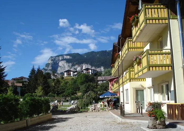 Hotel Garni Relax Fai Della Paganella