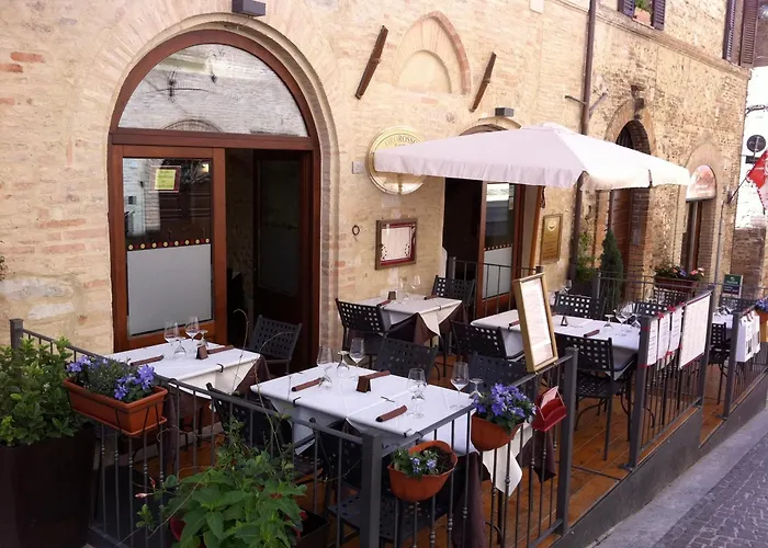 Oro Rosso Hotel Ristorante Montefalco