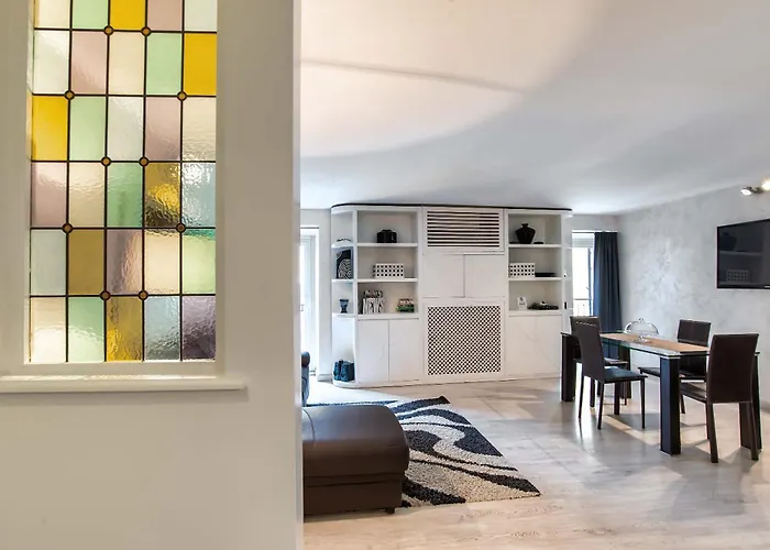 Black And White Suite Roma