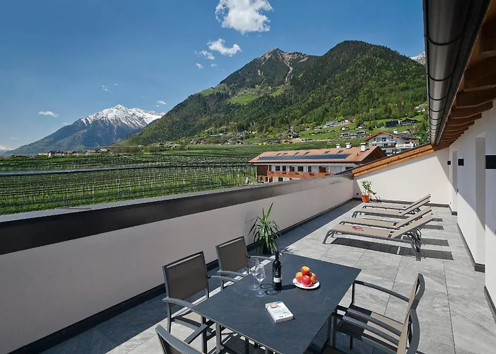 Appartement-Hotel Anthea Tirolo