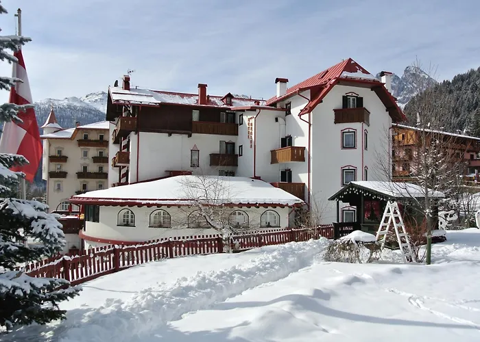 Hotel Regina San Martino Di Castrozza