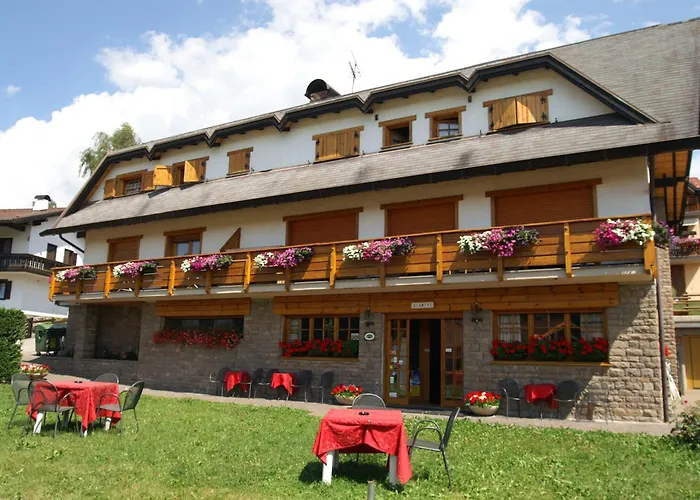 Hotel 2 Camini Baselga di Pinè