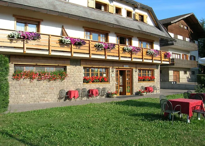 Hotel 2 Camini Baselga di Pinè
