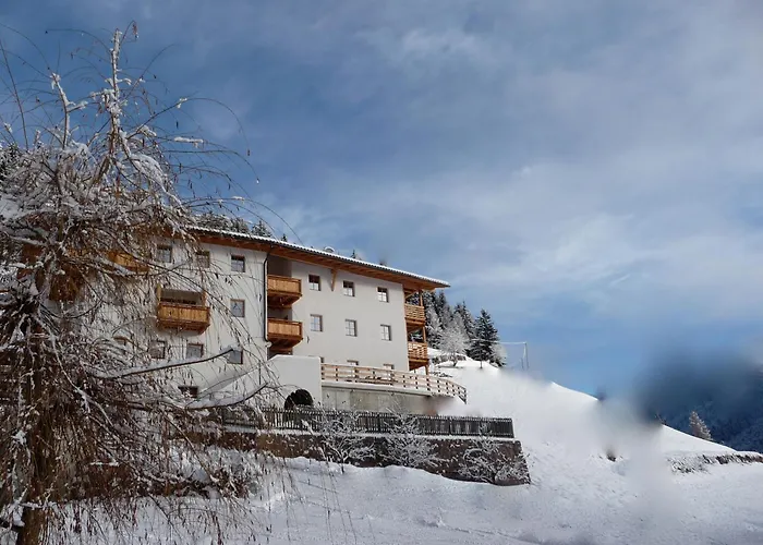 Aparthotel Putzerhof Funes 