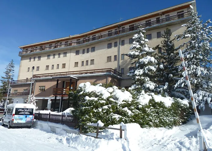 Hotel Caldora Rocca di Mezzo