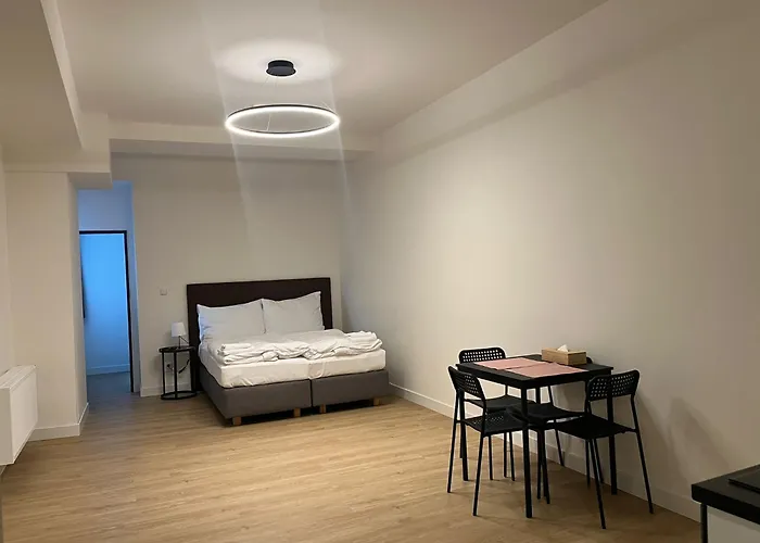 Post 120 Suites Praga