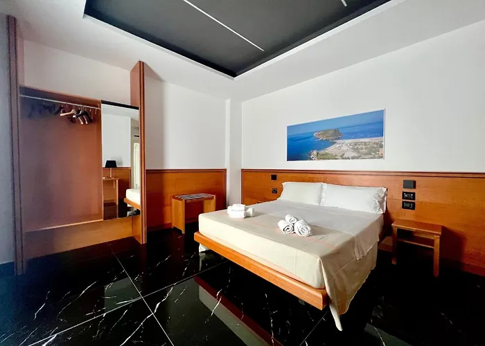 Hotel Tea Deluxe - Praia Praia a Mare