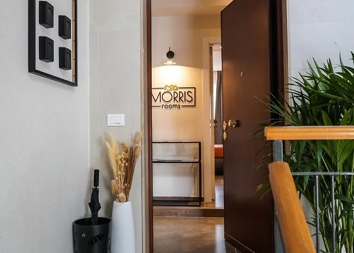 Morris Rooms Bari