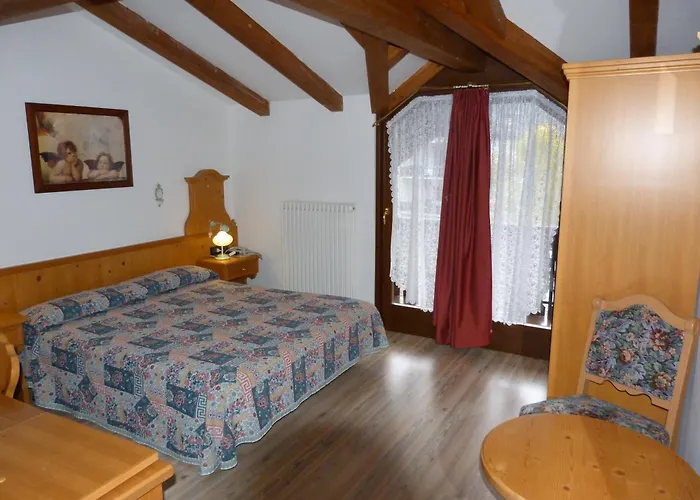 Hotel ai Tre Ponti - Dolomiti Fiera Di Primiero