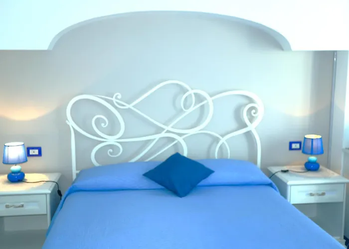 Santa Margherita Suite - CHIAIOLELLA Procida