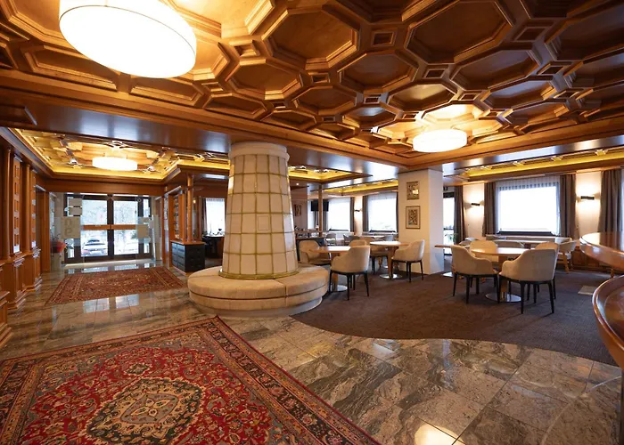 Hotel Engel Canazei