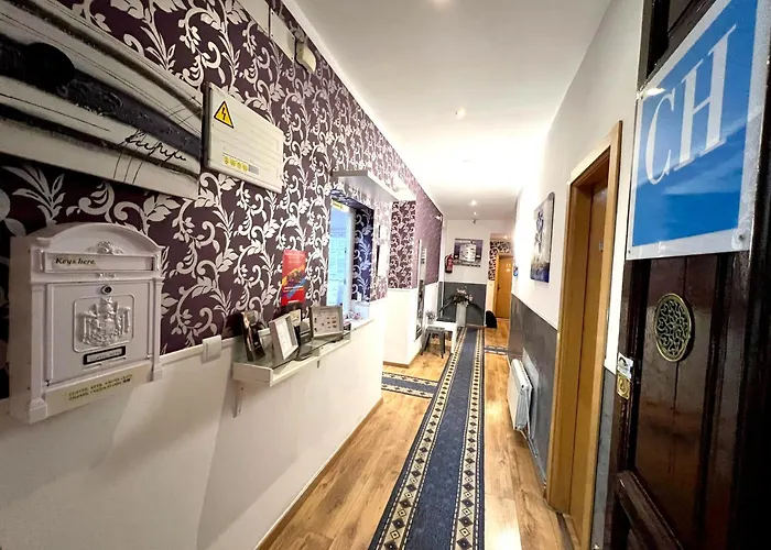 Hostal Abel Victoriano Madrid