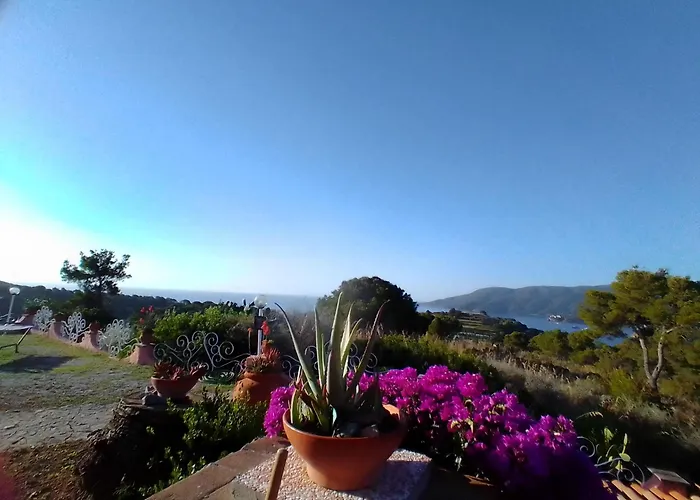 Gavila's Residenza Turistico Alberghiera Porto Azzurro