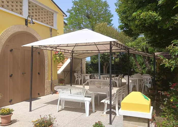 Edera Rooms Porto SantʼElpidio