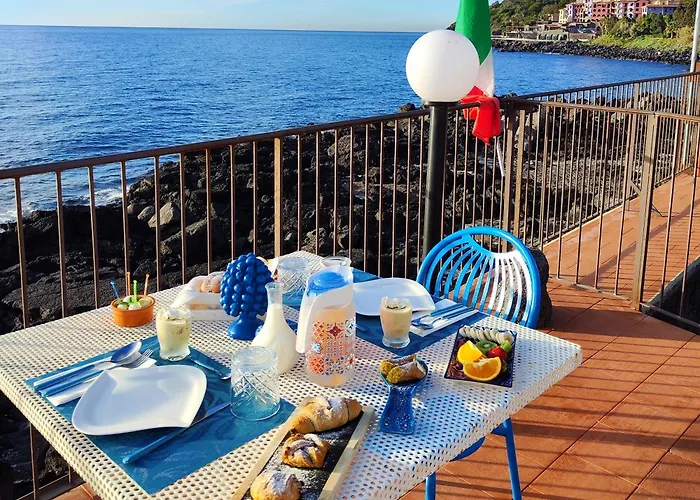 Bed and Breakfast Made In Sicily Santa Tecla Acireale