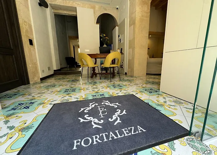 Fortaleza Charme House Syracuse