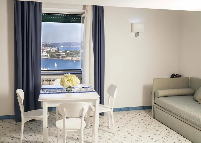 Cala Moresca Apartments Bacoli