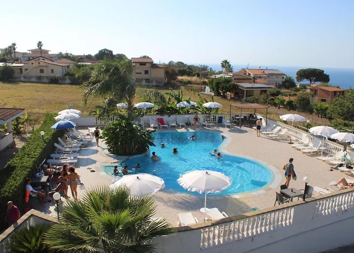 Graceland Rooms And Suites Capo Vaticano