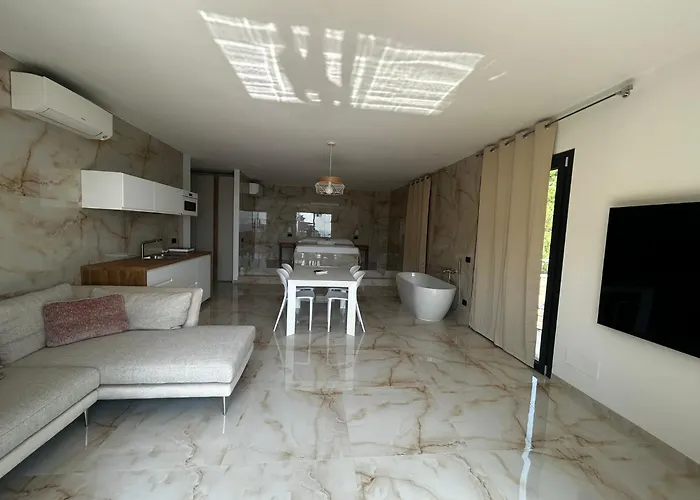 Belvedere Mondial Moneglia