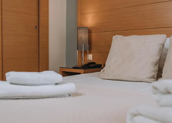 Parnon Hotel Atene
