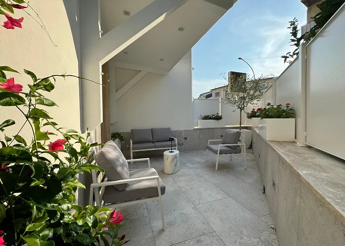 Domus De Cinti Boutique Rooms Tivoli