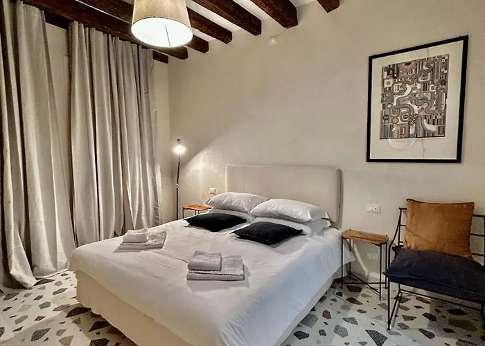 Farini Suites Wi-Fi Venezia