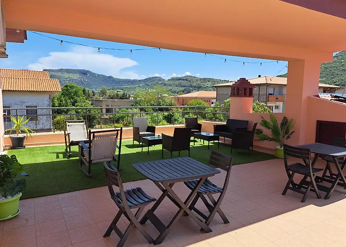 La terrazza del Sole Guest House Bosa