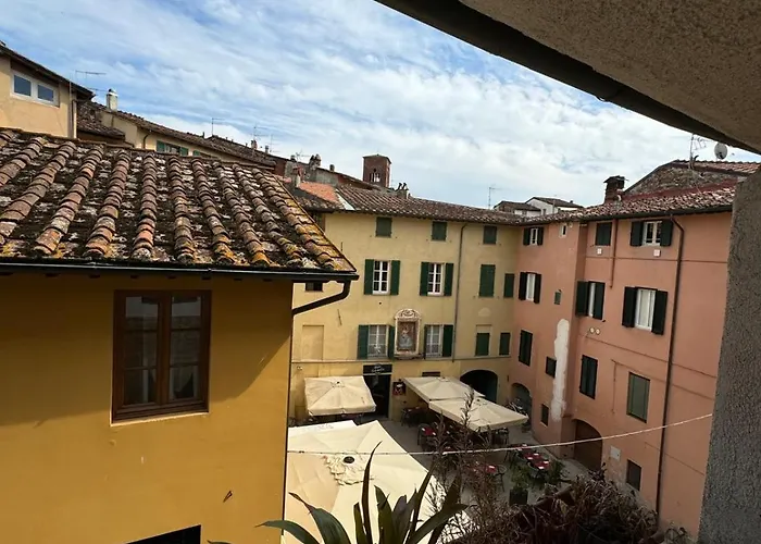 Micheli Suite Anfiteatro Square Lucca