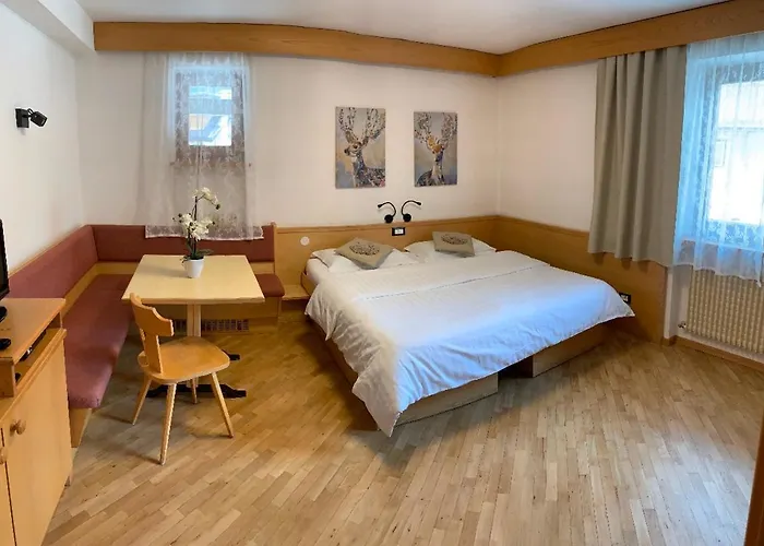 Bed&Breakfast Garnì Tobià Campitello di Fassa