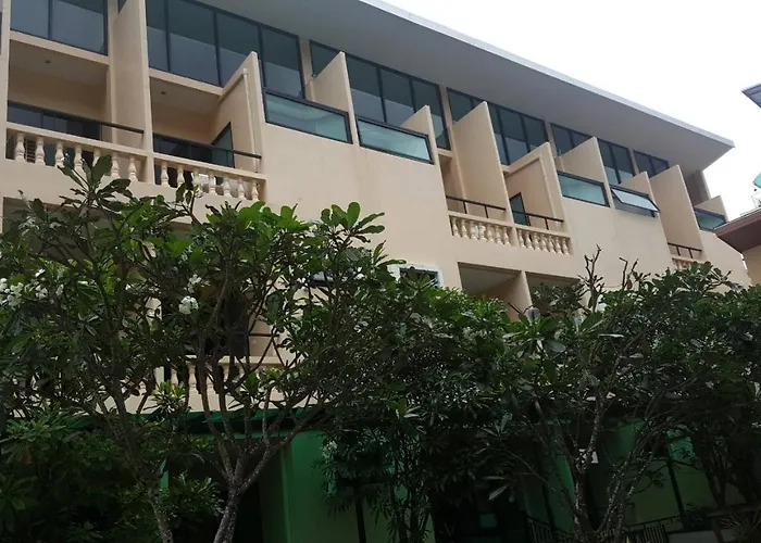 Royal Waves Hotel Patong