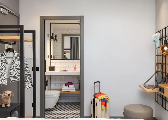 Moxy Lisbon City