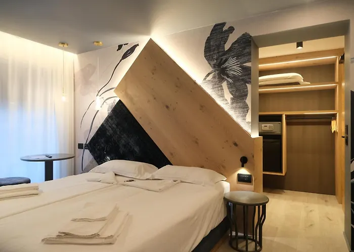 Flos Hotel Moena