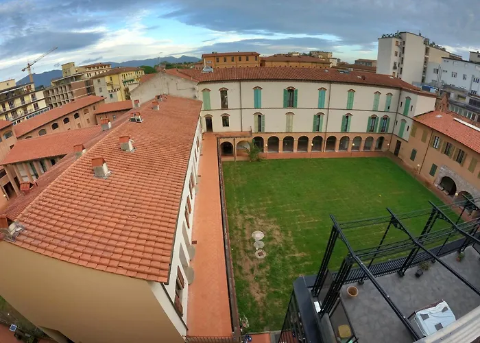Five Roses Bed & Breakfast Pisa