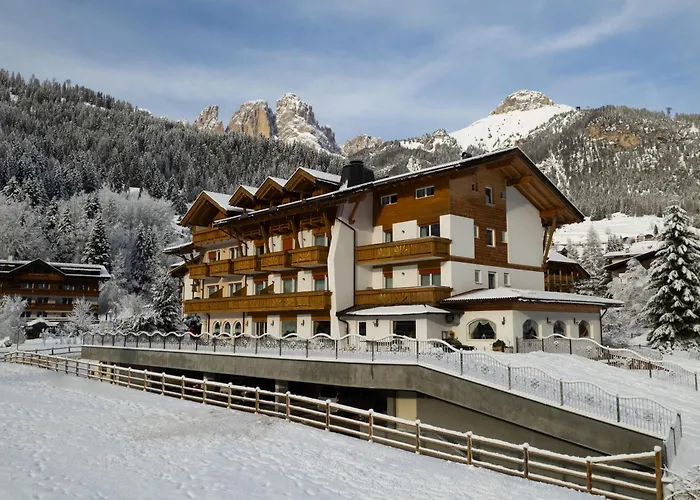 Alpenhotel Panorama Campitello di Fassa