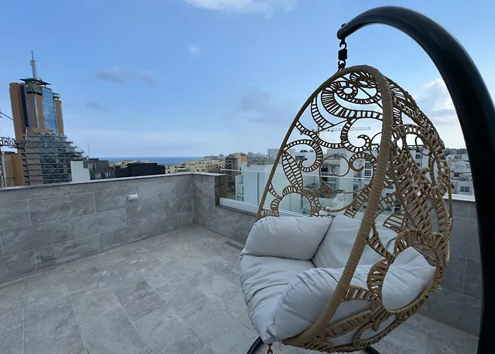 Balcony Studios San Giuliano